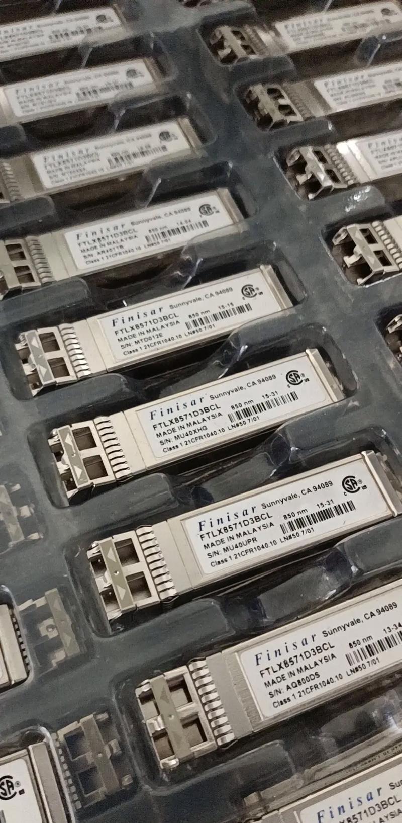 光模块 #泵浦激光器 #电子元器件 - 抖音